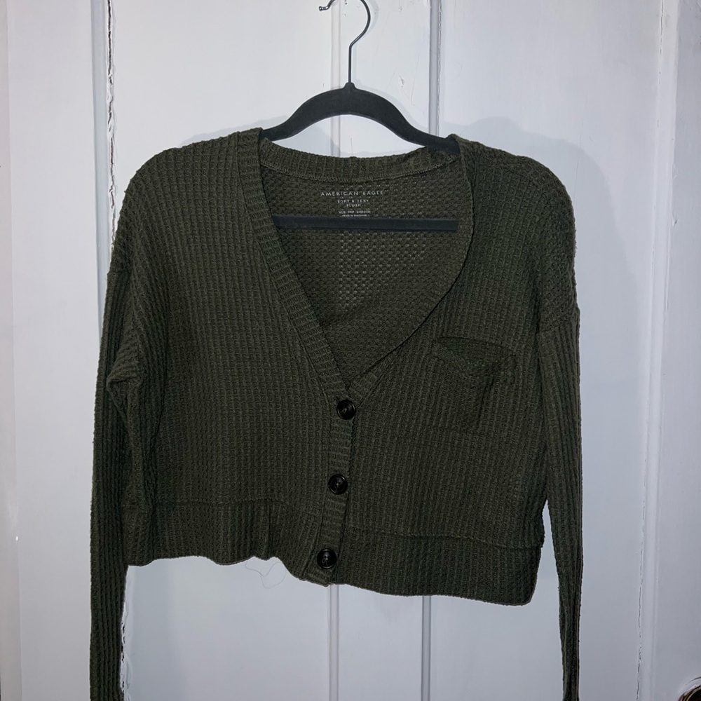 American Eagle Outfitters Green Cropped Cardigan Sweater V-Neck